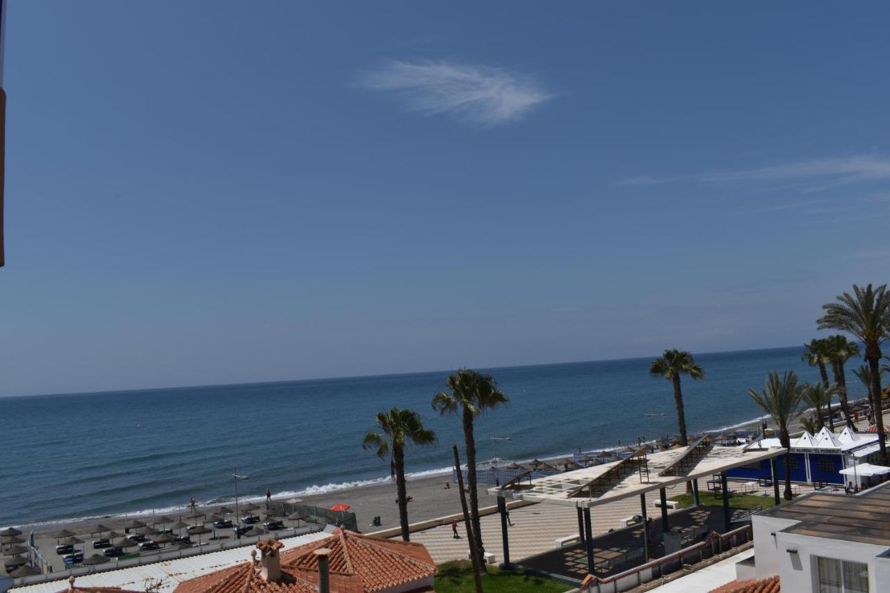 Fantastic Studio - Beachfront Appartement Torrox Buitenkant foto